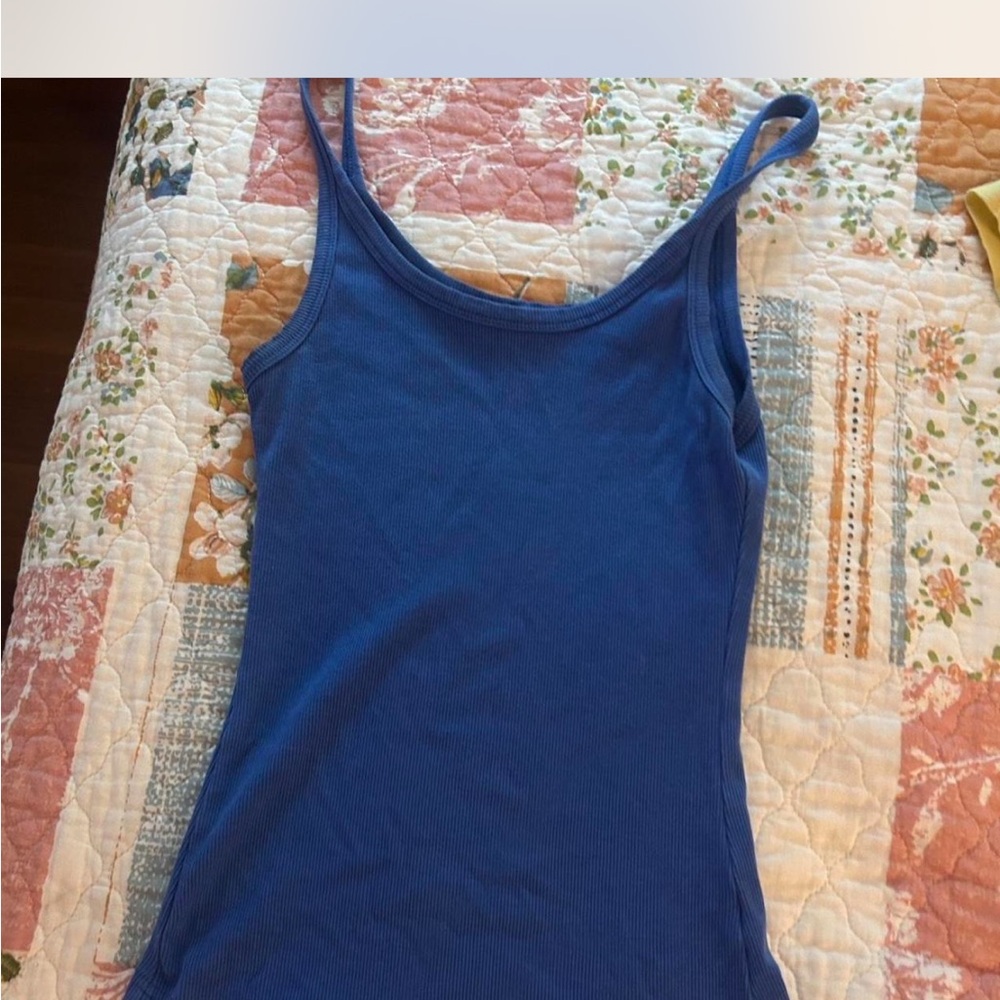 Blue Ribbed Tank Top - Picture 2 of 3